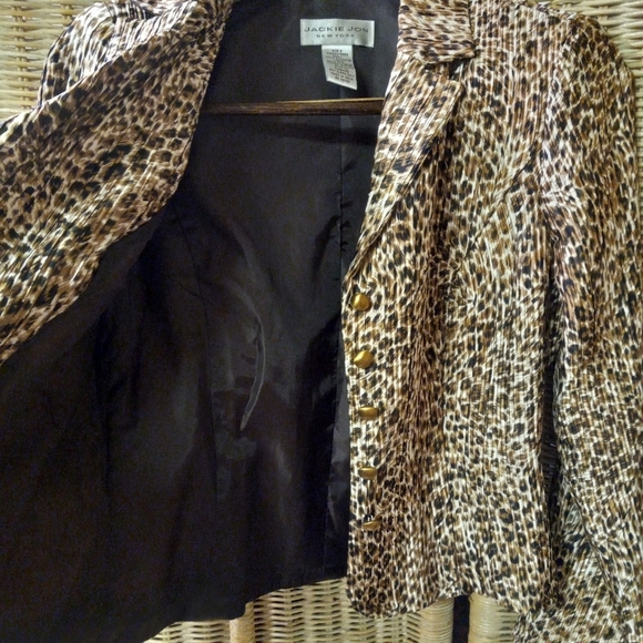 Jackie Jon NY Blazer Jacket Cheetah Cropped Size 8/36 - Picture 5 of 9